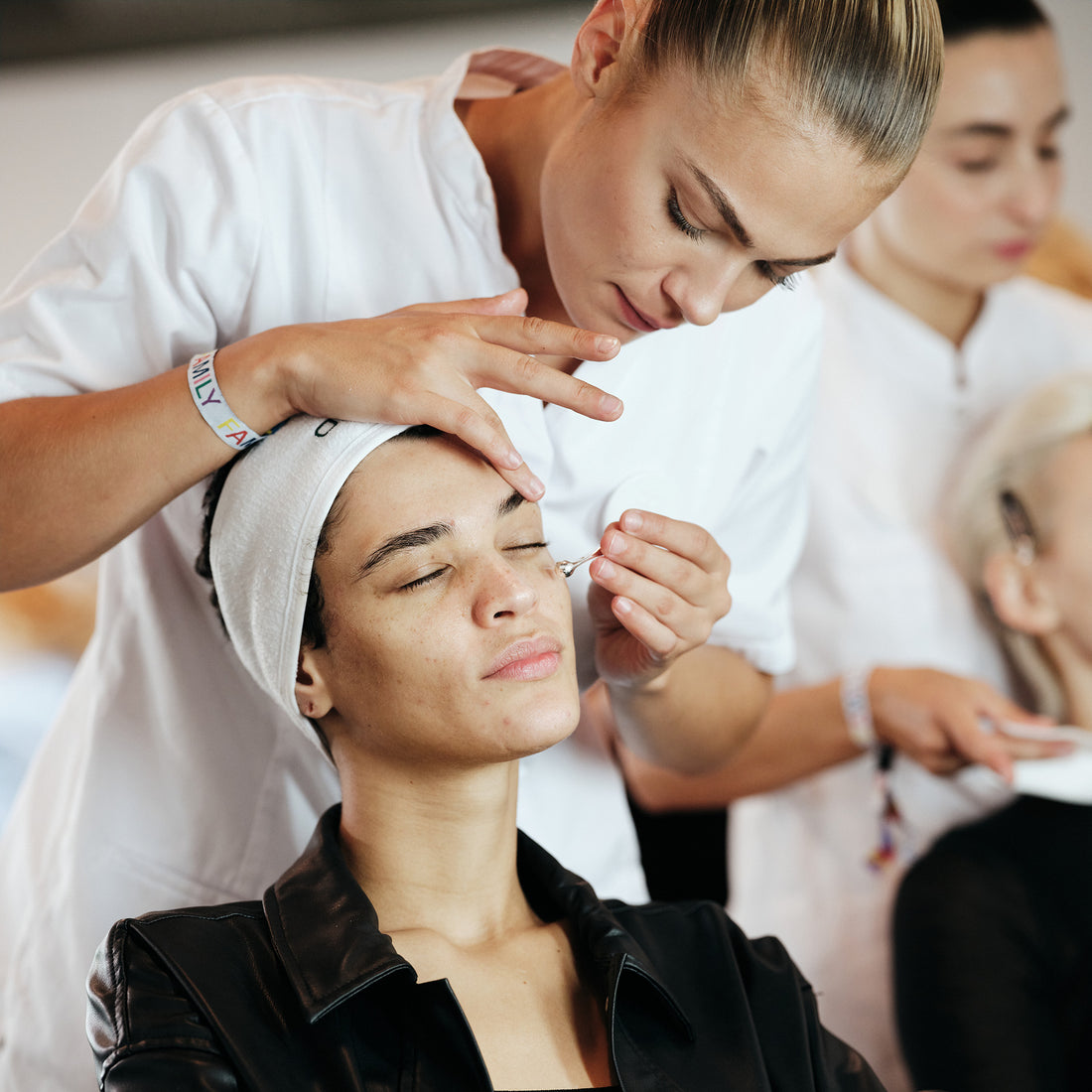 ORVEDA GLOWS BACKSTAGE AT FASHION WEEK