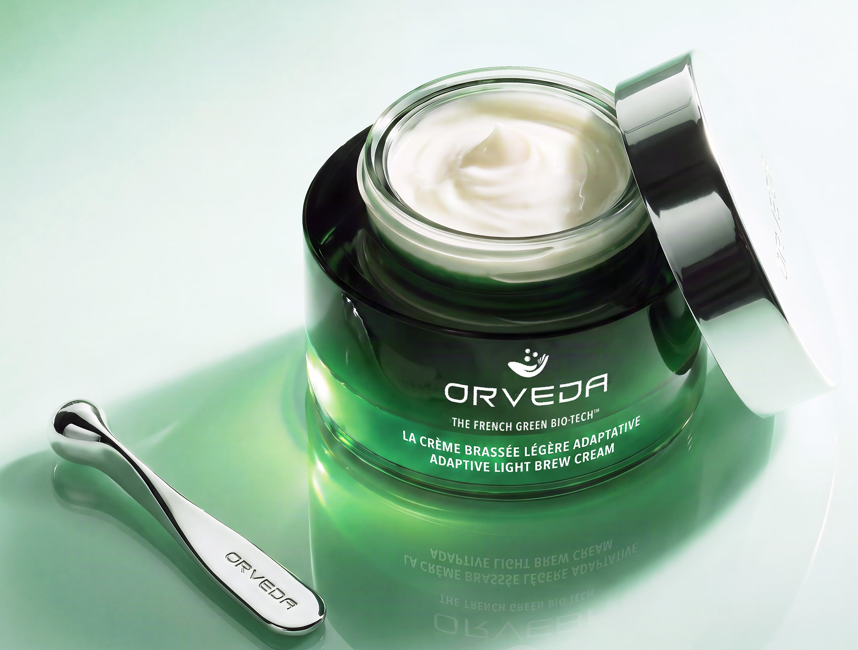 INDOOR. OUTDOOR. YEAR-ROUND.