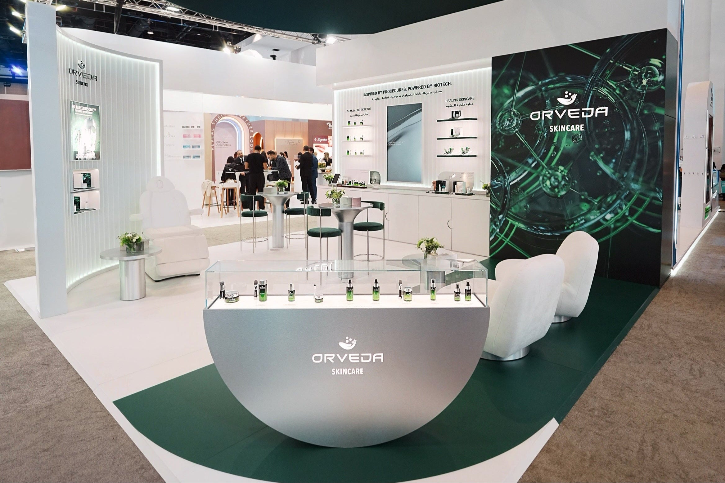 Orveda Takes the Stage at AMWC Dubai 2025